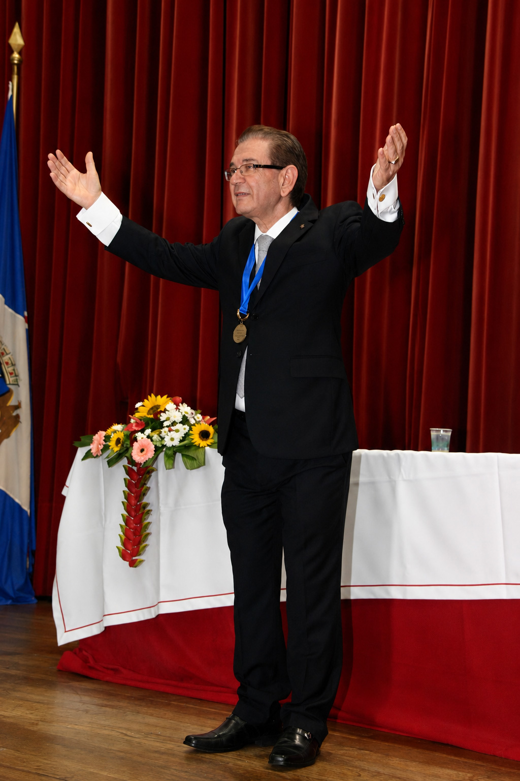 Maestro Armando Colacioppo em cerimônia do Conservatório Musical de Guarulhos